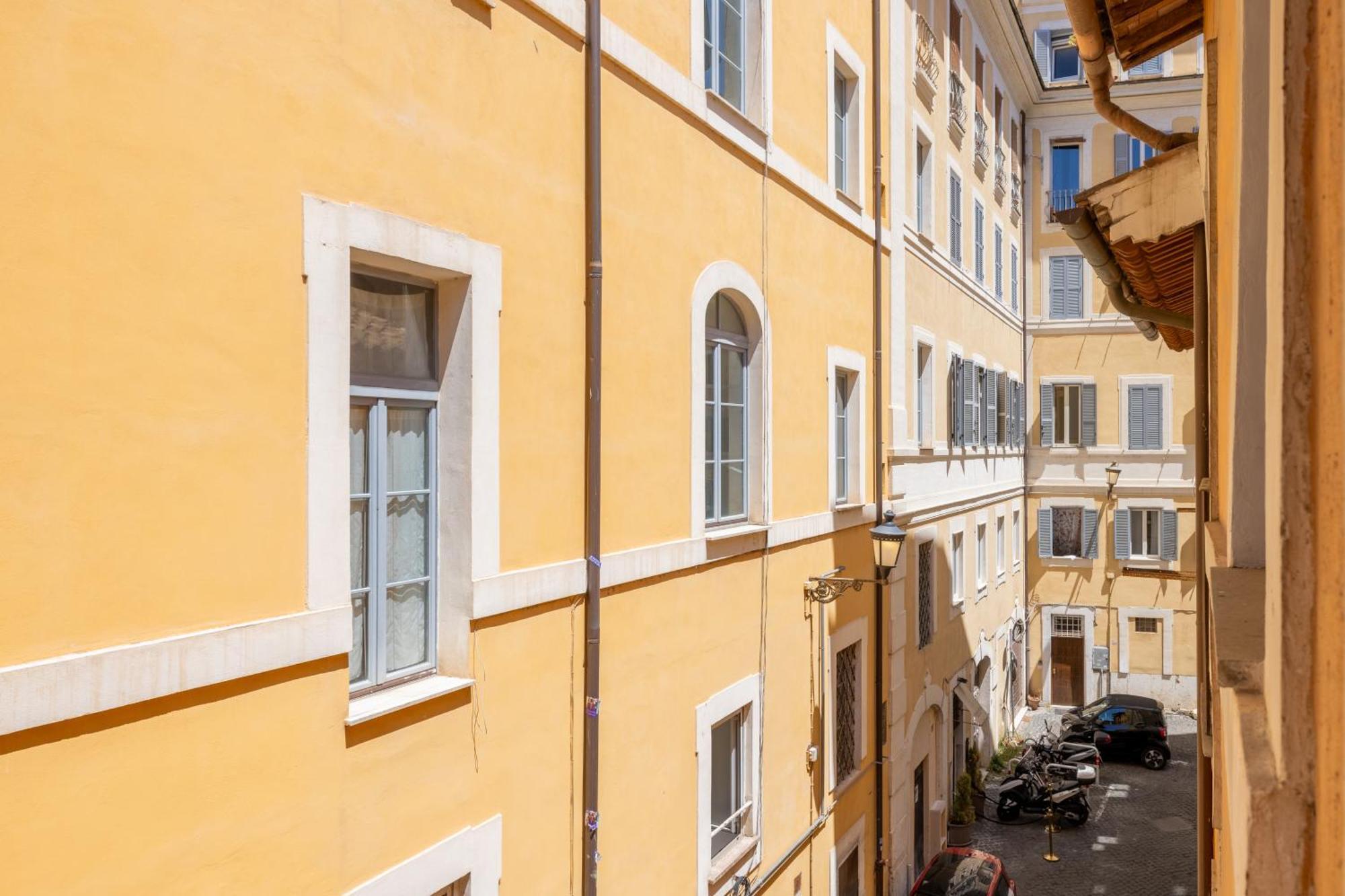 Trevi - Charming Loft Near Trevi Fountain Roma